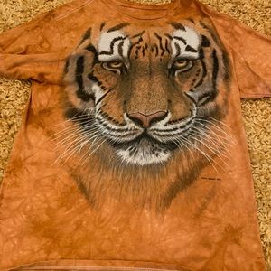 The Mountain Graphic T-shirt Acid Wash